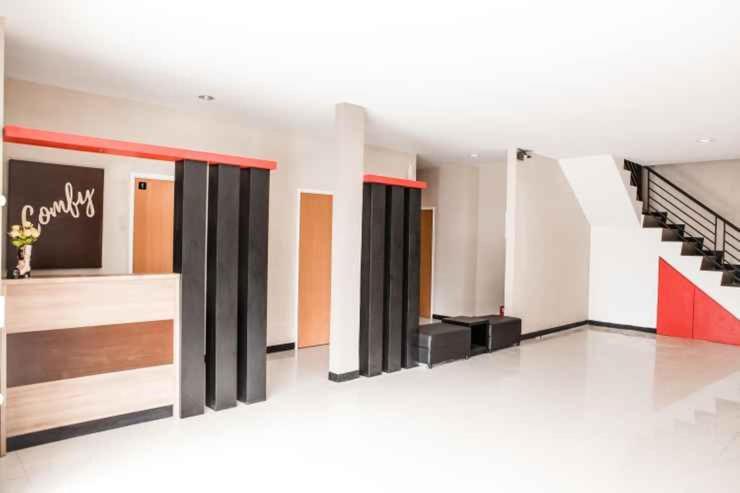 Comfy Homestay Yogyakarta Exterior foto