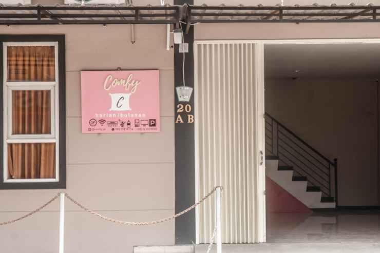 Comfy Homestay Yogyakarta Exterior foto
